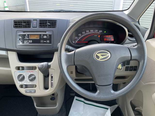 ダイハツ ムーヴ L 石川県 2013(平25)年 1.9万km ファイアークォーツレッドM 純正ＣＤ　キーレス　ベンチシート　電動ミラー　フロアマット