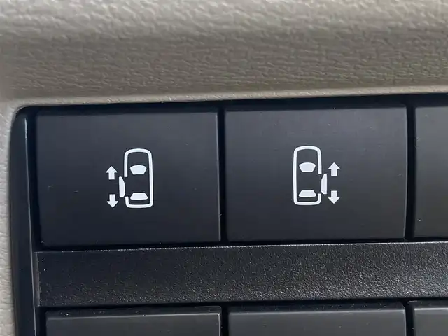 日産 ルークス オーテック 熊本県 2020(令2)年 4.1万km ホワイトパール 純正SDメモリナビ（MM3200-L）/AM/FM/CD/DVD/BT/フルセグTV/TVキャンセラー/バックカメラ（全周囲カメラ）/ETC/ドライブレコーダー（前）/ABS/横滑り防止装置/エマージェンシーブレーキ/車線逸脱警報/先行車発進お知らせ/標識認識機能/ふらつき検知/両側パワースライドドア/ベンチシート/プッシュスタート/スマートキー/ハロゲンヘッドライト/オートライト/ヘッドライトレベライザー/純正革巻きステアリング/ステアリングスイッチ/電動格納ミラー/ウィンカーミラー/ドアバイザー/純正フロアマット