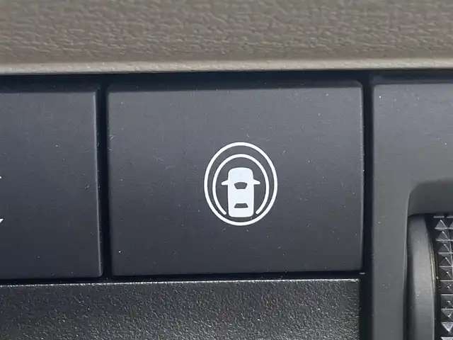 日産 ルークス オーテック 熊本県 2020(令2)年 4.1万km ホワイトパール 純正SDメモリナビ（MM3200-L）/AM/FM/CD/DVD/BT/フルセグTV/TVキャンセラー/バックカメラ（全周囲カメラ）/ETC/ドライブレコーダー（前）/ABS/横滑り防止装置/エマージェンシーブレーキ/車線逸脱警報/先行車発進お知らせ/標識認識機能/ふらつき検知/両側パワースライドドア/ベンチシート/プッシュスタート/スマートキー/ハロゲンヘッドライト/オートライト/ヘッドライトレベライザー/純正革巻きステアリング/ステアリングスイッチ/電動格納ミラー/ウィンカーミラー/ドアバイザー/純正フロアマット