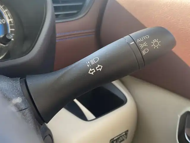 日産 ルークス オーテック 熊本県 2020(令2)年 4.1万km ホワイトパール 純正SDメモリナビ（MM3200-L）/AM/FM/CD/DVD/BT/フルセグTV/TVキャンセラー/バックカメラ（全周囲カメラ）/ETC/ドライブレコーダー（前）/ABS/横滑り防止装置/エマージェンシーブレーキ/車線逸脱警報/先行車発進お知らせ/標識認識機能/ふらつき検知/両側パワースライドドア/ベンチシート/プッシュスタート/スマートキー/ハロゲンヘッドライト/オートライト/ヘッドライトレベライザー/純正革巻きステアリング/ステアリングスイッチ/電動格納ミラー/ウィンカーミラー/ドアバイザー/純正フロアマット