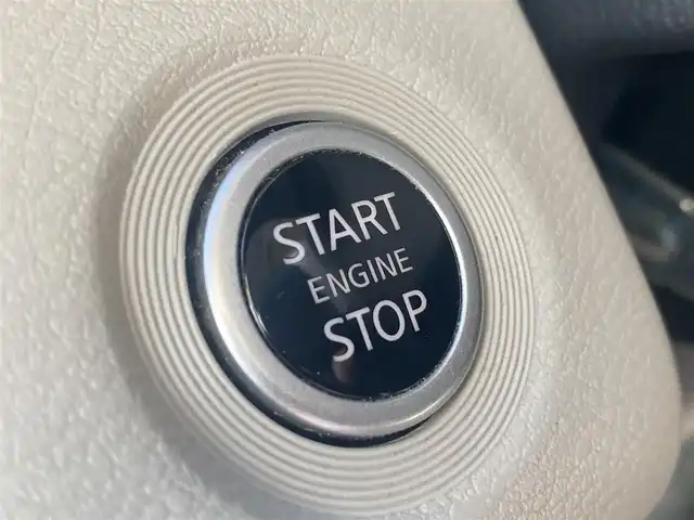 日産 ルークス オーテック 熊本県 2020(令2)年 4.1万km ホワイトパール 純正SDメモリナビ（MM3200-L）/AM/FM/CD/DVD/BT/フルセグTV/TVキャンセラー/バックカメラ（全周囲カメラ）/ETC/ドライブレコーダー（前）/ABS/横滑り防止装置/エマージェンシーブレーキ/車線逸脱警報/先行車発進お知らせ/標識認識機能/ふらつき検知/両側パワースライドドア/ベンチシート/プッシュスタート/スマートキー/ハロゲンヘッドライト/オートライト/ヘッドライトレベライザー/純正革巻きステアリング/ステアリングスイッチ/電動格納ミラー/ウィンカーミラー/ドアバイザー/純正フロアマット