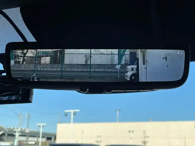 トヨタ ヴェルファイア ハイブリット Z プレミア 東京都 2023(令5)年 2.1万km プラチナホワイトパールマイカ ワンオーナー　/純正14型ディスプレィオーディオ/・BluetoothAudio/・AppleCarPlay/AndroidAuto/ムーンルーフ /ブラウンレザーシート/アラウンドビューモニター /パーキングサポートブレーキ/ブラインドスポットモニター /両側パワースライドドア /パワーバックドア /クリアランスソナー /アドバンストパーク/レーンチェンジアシスト/デジタルインナーミラー/スマホ置くだけ充電/パワーオットマンシート/保証書＆取説/スペアキーX1/ビルトインETC