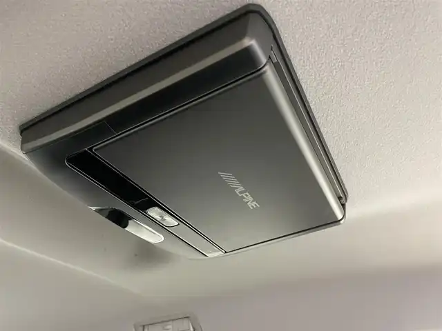 トヨタ ヴォクシー ZS 岡山県 2014(平26)年 6.2万km ブラック ９インチナビ　/（CD/DVD/BT/フルセグ）/型式：X900/１０．２インチフリップダウンモニター　/型式：TMX－R3000/両側電動スライド　/ビルトインＥＴＣ　/純正ＬＥＤヘッドライト　/フォグランプ/バックカメラ　/ドライブレコーダー（前）　 /USB接続 /スマートキー/アイドリングストップ/ミュージックサーバー/純正フロアマット/純正アルミホイール