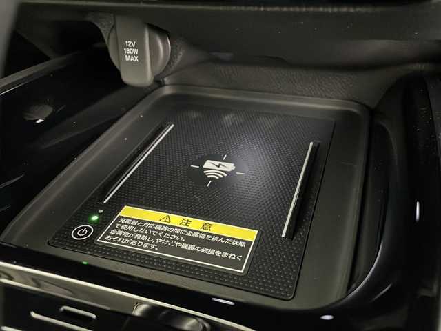 ホンダ ヴェゼル ハイブリッド e:HEV Z 鹿児島県 2025(令7)年 0.1千km クリスタルブラックパール 登録済未使用車/ホンダセンシング/純正ディスプレイオーディオ/(BT/Applecarplay/Androidauto/AM/FM/フルセグTV)/パドルシフト/レーダークルーズコントロール/レーンキープアシスト/純正ビルトインETC2.0/チップアップシート/ハーフレザーシート/前席シートヒーター/電動パワーバックドア/純正18インチアルミホイール/前後コーナーセンサー/オートマチックハイビーム/純正LEDヘッドライト/ブラインドスポットモニター/取扱説明書/保証書