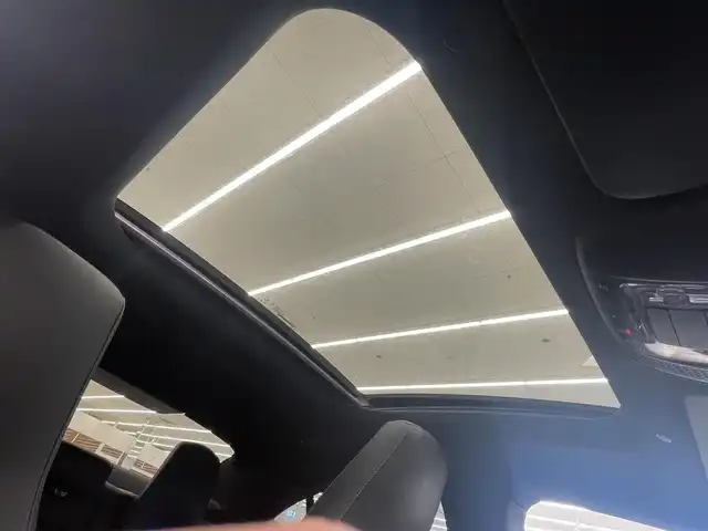 メルセデス・ベンツ ＣＬＡ２００ｄ AMGライン 岡山県 2020(令2)年 1.6万km デジタルホワイト パノラマガラスサンルーフ/レザーシート/シートヒーター/純正ナビ/360°カメラ/ワイヤレスチャージ/LEDヘッドライト/HUD/パークトロニック/パドルシフト/キーレスゴー/ESP/道路標識ASST/アクティブレーンキーキングASST/アテンションASST/ブラインドスポットASST/レーンチェンジASST/アンビエントライト/インテリジェントライトシステム