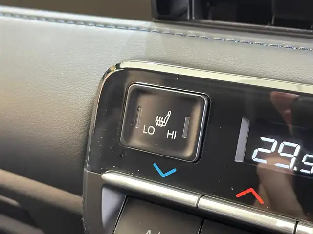 トヨタ ヴォクシー ハイブリッド S－Z 岩手県 2022(令4)年 3.8万km スパークリングブラックパールクリスタルシャイン ４WD/寒冷地仕様/14型有機EL後席モニター/快適利便パッケージHi/ハンズフリーデュアルパワースライドドア/パワーバックドア/トヨタセーフティセンス/レーダークルーズコントロール/レーントレーシングアシスト/プリクラッシュセーフティ/クリアランスソナー/オートマチックハイビーム/ナノイーX/AC100V1500Wアクセサリーコンセント/シートヒーター/ステアリングヒーター/10.5型ディスプレイオーディオ/（ナビ/CD/DVD/フルセグ/USB/Bluetooth/HDMI/AppleCarPlay/AndroidAuto/ミラキャスト）/バックカメラ/ドライブレコーダー/ETC2.0/LEDヘッドライト/純正アルミホイール