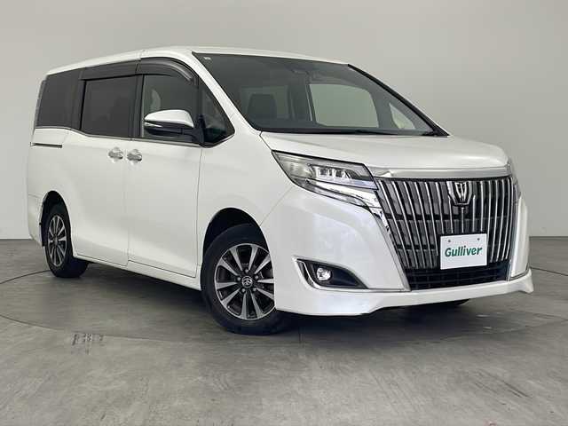 トヨタ エスクァイア Gi 兵庫県 2019(平31)年 6.1万km ホワイトパールクリスタルシャイン ・純正SDナビ・TV・CD・DVD・BT・USB/・両側パワースライドドア/・クルーズコントロール/・合皮シート/・前席シートヒーター/・ETC/・ドライブレコーダー/・バックカメラ/・LEDオートライト/・フォグランプ/・オートマチックハイビーム/・衝突軽減ブレーキ/・レーンアシスト/・横滑り防止装置/・後席サンシェード/・UVカットガラス/・アイドリングストップ/・純正15インチアルミホイール/・社外フロアマット/・スマートキー/・スペアキー/・プッシュスタート