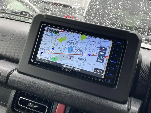 スズキ ジムニー シエラ JC 滋賀県 2020(令2)年 1.2万km ミディアムグレー 禁煙車/純正ナビ（ＣＤ／ＤＶＤ／Ｂｌｕｅｔｏｏｔｈ／ＳＤ／フルセグ）/クルーズコントロール/スズキセーフティサポート/ＬＥＤヘッドライト/ダウンヒルアシスト/前席シートヒーター/ヘッドライトウォッシャー/純正アルミ/トランスファーレバー/バックカメラ/ヒーテッドドアミラー/純正フロアマット
