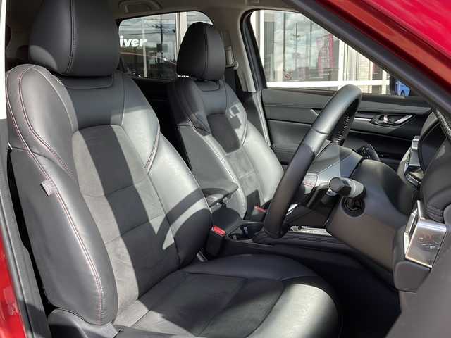 マツダ ＣＸ－５ 20S ブラックトーンED 静岡県 2022(令4)年 3.5万km ソウルレッドクリスタルM 純正ナビ　全方位カメラ付き/・Bluetooth/・フルセグTV/・USB/・AM/・FM/主要装備/・衝突軽減/・レーンキープ/・アラウンドビューモニター/・追従クルコン/・コーナーセンサー/・パワーバックドア/・置くだけ充電/・ETC/・ヒートシーター/・パワーシート/・ハンドルヒーター/・デジタルインナーミラー