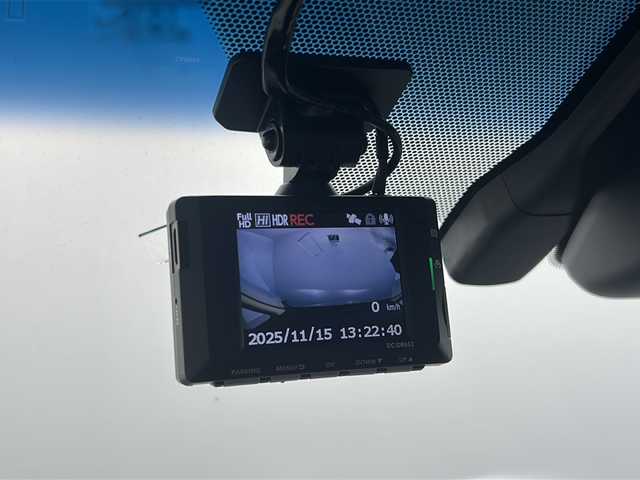 トヨタ アルファードハイブリット G 茨城県 2019(令1)年 4.9万km ホワイトパールクリスタルシャイン １１インチナビ　フルセグＴＶ　ＥＴＣ　ドラレコ　シートヒーター　シートエアコン　両側電動スライドドア　追従クルコン　ＬＥＤライト　ＢＳＭ　衝突軽減ブレーキ　コーナーセンサー　レーンキープ　スマートキー