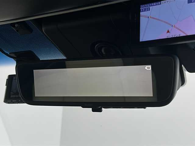 トヨタ アルファードハイブリット G 茨城県 2019(令1)年 4.9万km ホワイトパールクリスタルシャイン １１インチナビ　フルセグＴＶ　ＥＴＣ　ドラレコ　シートヒーター　シートエアコン　両側電動スライドドア　追従クルコン　ＬＥＤライト　ＢＳＭ　衝突軽減ブレーキ　コーナーセンサー　レーンキープ　スマートキー