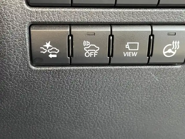 レクサス ＮＸ 300h Iパッケージ 福岡県 2015(平27)年 7.8万km スターライトブラックガラスフレーク 純正ナビ（BLUETOOTH/ワンセグ/CD/DVD/AUX）/全方位カメラ/バックカメラ/サイドカメラ/フロントカメラ/追従型クルーズコントロール/LEDヘッドライト/オートライト/レザーシート/シートメモリー/DN席パワーシート/DN席シートヒーター/ステアリングヒーター/純正18インチAW/BSM/車両接近通報装置/ブレーキホールド/横滑り防止装置/衝突軽減システム/盗難防止装置/コーナーセンサー/アイドリングストップ/パドルシフト/USB入力端子/スマートキー/ETC/保証書