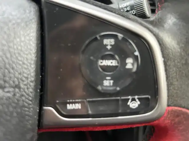 ホンダ シビック タイプR 千葉県 2021(令3)年 4.6万km チャンピオンシップホワイト 1オーナー/ホンダセンシング/・衝突軽減ブレーキ/レーンキープアシスト/・レーダークルーズコントロール/オートハイビーム/・先行車発進お知らせ/標識認識機能/純正7インチナビ(VXM-214VFi)/・フルセグ/BT/DVD/CD/バックカメラ/ETC2.0/LEDヘッドライト/オートライト/フォグライト/電動パーキングブレーキ/ブレーキホールド/専用スポーツシート/専用フロアマット/Bremboレッドキャリパー/純正20インチAW/電動格納/ウィンカーミラー