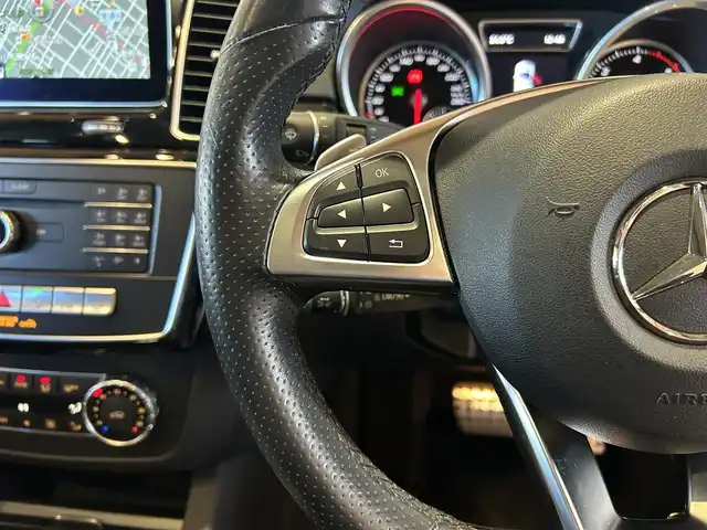 メルセデス・ベンツ ＧＬＥ３５０ｄ 4MATIC スポーツ 道央・札幌 2017(平29)年 4.7万km ダイヤモンドホワイト ダイヤモンドホワイト/パノラミックスライディングルーフ/レーダーセーフティパッケージ/　・ACC/　・PRE-SAFE/　・ブラインドスポットアシスト/　・レーンキープアシスト/　・リアCPA/　・ステアリングパイロット/純正HDDナビ/フルセグテレビ/DVD/SD/BT/USB/パークトロニック/パーキングパイロット/本革シート/シートヒーター/harman/kardonサラウンド/アダプティブハイビームアシストプラス/パワーテールゲート
