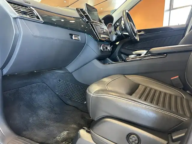 メルセデス・ベンツ ＧＬＥ３５０ｄ 4MATIC スポーツ 道央・札幌 2017(平29)年 4.7万km ダイヤモンドホワイト ダイヤモンドホワイト/パノラミックスライディングルーフ/レーダーセーフティパッケージ/　・ACC/　・PRE-SAFE/　・ブラインドスポットアシスト/　・レーンキープアシスト/　・リアCPA/　・ステアリングパイロット/純正HDDナビ/フルセグテレビ/DVD/SD/BT/USB/パークトロニック/パーキングパイロット/本革シート/シートヒーター/harman/kardonサラウンド/アダプティブハイビームアシストプラス/パワーテールゲート