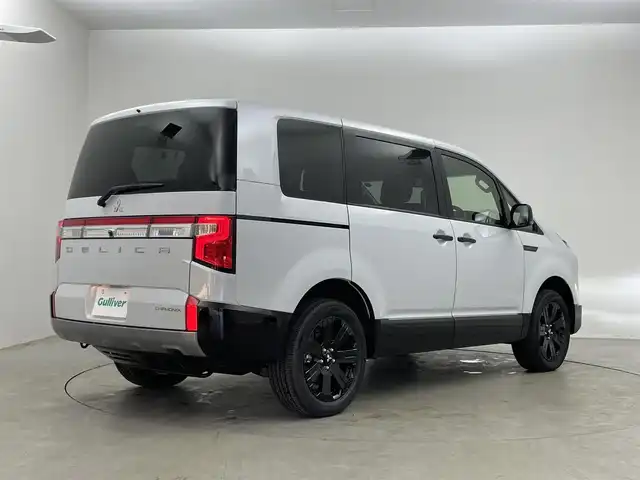 三菱 デリカＤ：５ シャモニー 埼玉県 2025(令7)年 0.1千km 白Ⅱ 登録済未使用車　マルチアラウンドモニター　ＢＳＭ　レーダークルーズコントロール　シートヒーター　ステアリングヒーター　パドルシフト　ハーフレザー　純正アルミホイール　オートライト　ＬＥＤヘッドライト