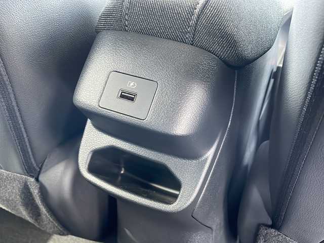 日産 オーラ G FOUR レザーエディション 新潟県 2024(令6)年 0.1万km グレー ４WD/寒冷地仕様/衝突軽減/コーナーセンサー/レーンキープアシスト/全周囲カメラ/デジタルインナーミラー/プッシュスタート/電動パーキングブレーキ/ステアリングヒーター/レザーシート/シートヒーター/シガーソケット/LEDヘッドライト/ウィンカーミラー/電格ミラー/スペアキー
