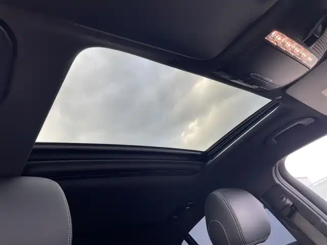 メルセデス・ベンツ ＧＬＣ２２０ d 4マチック クーペ AMGライン 東京都 2019(令1)年 2.9万km オブシディアンブラック 純正ナビ/フルセグTV/Bluetooth接続/360°カメラ/ガラスサンルーフ/ハーフレザーシート/電動パワーシート/シートヒーター/デジタルインナーミラー/前後ドライブレコーダー/アダプティブクルーズコントロール/ブラインドスポットモニター/レーンキープアシスト/衝突被害軽減ブレーキ/パナメーラグリル(社外)/AMGフロアマット/パワーバックドア/ETC