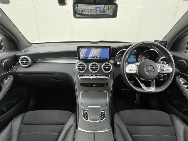 メルセデス・ベンツ ＧＬＣ２２０ d 4マチック クーペ AMGライン 東京都 2019(令1)年 2.9万km オブシディアンブラック 純正ナビ/フルセグTV/Bluetooth接続/360°カメラ/ガラスサンルーフ/ハーフレザーシート/電動パワーシート/シートヒーター/デジタルインナーミラー/前後ドライブレコーダー/アダプティブクルーズコントロール/ブラインドスポットモニター/レーンキープアシスト/衝突被害軽減ブレーキ/パナメーラグリル(社外)/AMGフロアマット/パワーバックドア/ETC