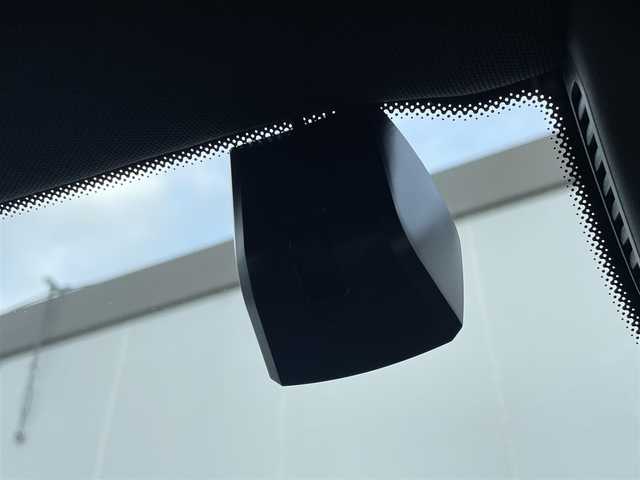 メルセデス・ベンツ ＧＬＣ２２０ d 4マチック クーペ AMGライン 東京都 2019(令1)年 2.9万km オブシディアンブラック 純正ナビ/フルセグTV/Bluetooth接続/360°カメラ/ガラスサンルーフ/ハーフレザーシート/電動パワーシート/シートヒーター/デジタルインナーミラー/前後ドライブレコーダー/アダプティブクルーズコントロール/ブラインドスポットモニター/レーンキープアシスト/衝突被害軽減ブレーキ/パナメーラグリル(社外)/AMGフロアマット/パワーバックドア/ETC