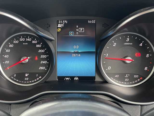 メルセデス・ベンツ ＧＬＣ２２０ d 4マチック クーペ AMGライン 東京都 2019(令1)年 2.9万km オブシディアンブラック 純正ナビ/フルセグTV/Bluetooth接続/360°カメラ/ガラスサンルーフ/ハーフレザーシート/電動パワーシート/シートヒーター/デジタルインナーミラー/前後ドライブレコーダー/アダプティブクルーズコントロール/ブラインドスポットモニター/レーンキープアシスト/衝突被害軽減ブレーキ/パナメーラグリル(社外)/AMGフロアマット/パワーバックドア/ETC