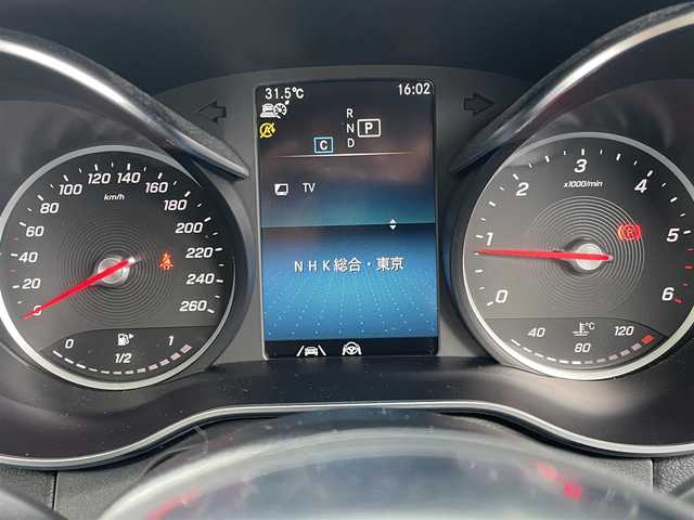 メルセデス・ベンツ ＧＬＣ２２０ d 4マチック クーペ AMGライン 東京都 2019(令1)年 2.9万km オブシディアンブラック 純正ナビ/フルセグTV/Bluetooth接続/360°カメラ/ガラスサンルーフ/ハーフレザーシート/電動パワーシート/シートヒーター/デジタルインナーミラー/前後ドライブレコーダー/アダプティブクルーズコントロール/ブラインドスポットモニター/レーンキープアシスト/衝突被害軽減ブレーキ/パナメーラグリル(社外)/AMGフロアマット/パワーバックドア/ETC