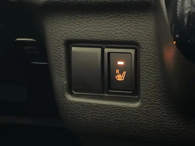 スズキ スペーシア カスタム HYBRID GS 福岡県 2020(令2)年 3.9万km ブルーイッシュブラックパール3 ・社外7インチナビ/（CD、DVD、フルセグ、Bluetooth）/・片側パワースライドドア/・アイドリングストップ/・プッシュスタート/・ステアリングスイッチ/・衝突被害軽減ブレーキ/・レーンキープアシスト/・シートヒーター/・オートライト/・フォグライト/・電格ミラー/・ウィンカーミラー/・ETC/・純正14インチAW