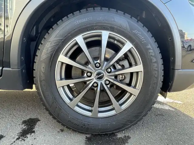 日産 エクストレイル ハイブリッド 20Xi 道央・札幌 2018(平30)年 5.8万km ダイヤモンドブラック ・4WD/・衝突軽減ブレーキ/・社外ナビ/CD&DVD&BT&USB&フルセグTV/・プロパイロット/・インテリジェントクルーズコントロール/・全方位カメラ/・バックカメラ/・デジタルインナーミラー/・電動リアゲート/・レザーシート/・ビルトインETC/・前後コーナーセンサー/・前後クリアランスソナー/・ABS/・横滑り防止装置/・盗難防止装置/・ダウンヒルアシストコントロール/・オートライト/・LEDヘッドライト/・フォグランプ/・電動格納ミラー/・ウィンカーミラー/・ルーフレール/・ドアバイザー/・スペアキー1本/・保証書/・取扱説明書