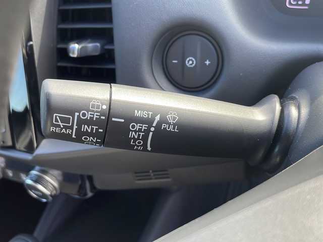 ホンダ フィット ホーム 香川県 2020(令2)年 7.6万km クリスタルブラックパール 純正8インチHonda　CONNECTナビ/フルセグテレビ/CD／DVD再生機能/バックカメラ/前後ドライブレコーダー/前後コーナーセンサー/LEDヘッドライト/ワイパーデアイサ―/ETC/スペアキー