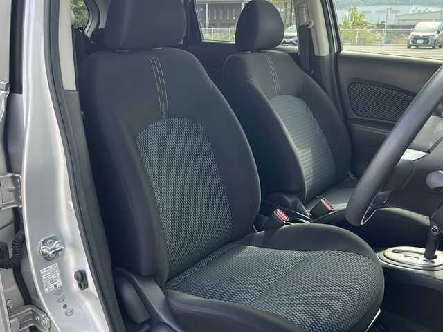 日産 ノート X DIG－S 愛媛県 2015(平27)年 5.7万km ブリリアントシルバー 純正SDナビ/Bluetooth/ワンセグ/SD/CD/DVD/ETC/社外ドライブレコーダー前後/バックカメラ/アラウンドビューモニター/純正フロアマット/コーナーセンサー/社外LEDヘッドライト/オートライト/レーンキープアシスト/衝突被害軽減システム/アイドリングストップ/プッシュスタート/保証書/取扱説明書