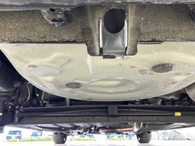 トヨタ シエンタ G クエロ 宮城県 2018(平30)年 4.9万km ブラックマイカ 純正ナビ/・BT接続/フルセグTV/トヨタセーフティセンス/・プリクラッシュセーフティ/・レーンディパーチャーアラート/・プリクラッシュセーフティブレーキ/・クリアランスソナー/・オートマチックハイビーム/両側パワースライドドア/ビルトインETC/革巻きステアリング/・パワーステアリング/・ステアリングスイッチ/LEDヘッドライト/・LEDフォグランプ