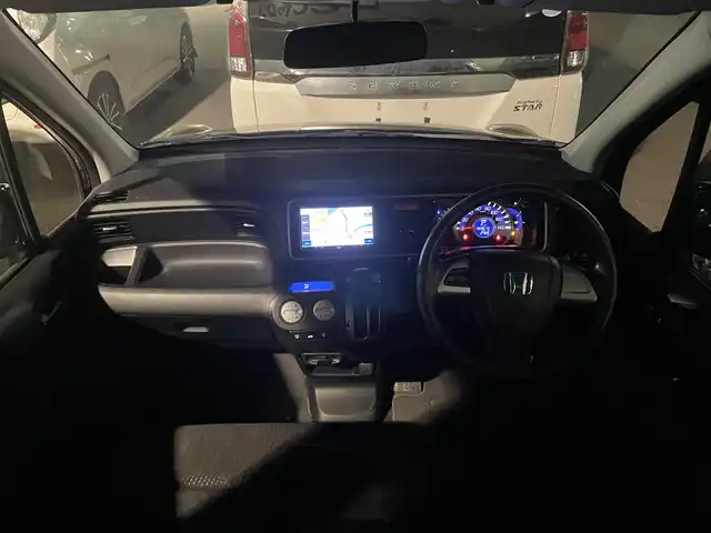 ホンダ ライフ ディーバ 和歌山県 2013(平25)年 7万km ナイトホークブラックパール (株)IDOMが運営する【じしゃロン和歌山店】の自社ローン専用車両になります。こちらは現金またはオートローンご利用時の価格です。自社ローンご希望の方は別途その旨お申付け下さい/バックカメラ/社外ナビ(AVN-G02)/電動格納ミラー/純正フロアマット/純正アルミホイール14インチ/オートエアコン/パワーウィンドウ/スマートキー/ドアバイザー