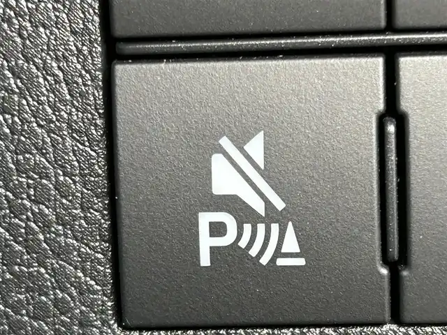 ダイハツ ムーヴ キャンバス セオリー G 岡山県 2022(令4)年 2.8万km レーザーブルークリスタルシャイン 登録時走行距離27331km/両側パワースライドドア/衝突回避支援ブレーキ機能/横滑り防止装置/コーナーセンサー/アイドリングストップ/電動パーキングブレーキ/オートブレーキホールド機能/オートライト/D/N席シートヒーター/プッシュスタート/スマートキー×2/純正フロアマット/15インチスタッドレスタイヤ/純正シートカバー