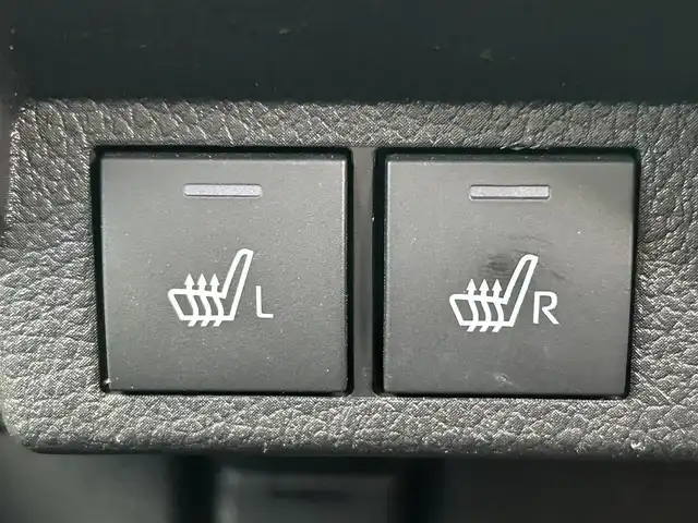 ダイハツ ムーヴ キャンバス セオリー G 岡山県 2022(令4)年 2.8万km レーザーブルークリスタルシャイン 登録時走行距離27331km/両側パワースライドドア/衝突回避支援ブレーキ機能/横滑り防止装置/コーナーセンサー/アイドリングストップ/電動パーキングブレーキ/オートブレーキホールド機能/オートライト/D/N席シートヒーター/プッシュスタート/スマートキー×2/純正フロアマット/15インチスタッドレスタイヤ/純正シートカバー