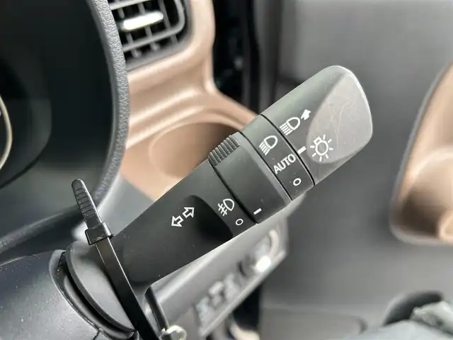 ダイハツ ムーヴ キャンバス セオリー G 岡山県 2022(令4)年 2.8万km レーザーブルークリスタルシャイン 登録時走行距離27331km/両側パワースライドドア/衝突回避支援ブレーキ機能/横滑り防止装置/コーナーセンサー/アイドリングストップ/電動パーキングブレーキ/オートブレーキホールド機能/オートライト/D/N席シートヒーター/プッシュスタート/スマートキー×2/純正フロアマット/15インチスタッドレスタイヤ/純正シートカバー