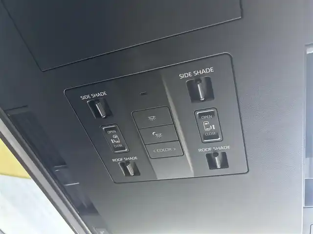 トヨタ アルファード Z 京都府 2024(令6)年 0.5万km プラチナホワイトパールマイカ ワンオーナー/黒革シート/純正14インチナビ、地デジ、Bluetooth/パノラミックビューモニター/デジタルインナーミラー/USB端子/HDMI端子/全席パワーシート/ハンドルヒーター/前席シートヒーター、エアーシート/左右独立ムーンルーフ/ユニバーサルステップ/両側パワースライドドア 、バワーバックドア/T’Z前後ドライブレコーダー/ビルトイン2.0ETC/3眼LEDヘッドランプ/ブラインドスポットモニター/オートハイビーム/純正18インチアルミホイール/スペアキー/トヨタセーフティセンス/・プリクラッシュセーフティ/・レーントレーシングアシスト/・レーンディバーチャーアラート/・全車速追従機能付レーダークルーズコントロール/・アダブティブハイビームシステム/・ロードサインアシスト/・プロアクティブドライビングアシスト