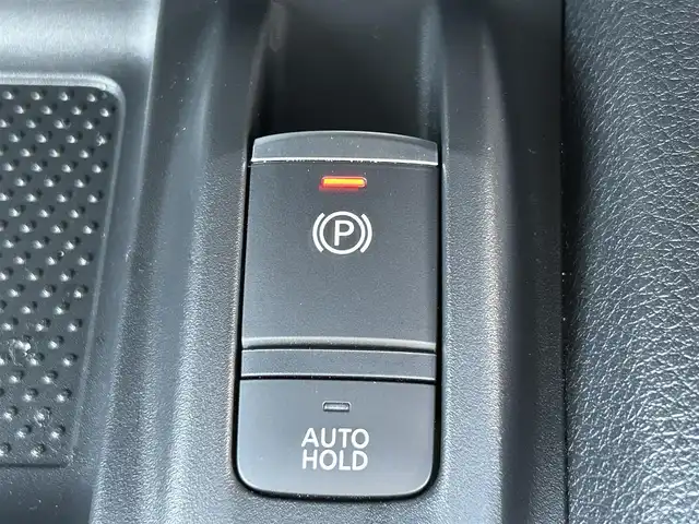 日産 エクストレイル 20Xi 熊本県 2020(令2)年 1.6万km ダイヤモンドブラック 純正オーディオ/・AM/FM/CD/プロパイロット/アラウンドビューモニター/エマージェンシーブレーキ/側方支援/後側方支援/デジタルインナーミラー/全席シートヒーター/パワーバックドア/革巻きステアリング/ステアリングスイッチ/電動パーキングブレーキ/オートホールドブレーキ/革巻きステアリング/ステアリングスイッチ/純正フロアマット/ドアバイザー/電動格納ミラー/ウインカーミラー/純正アルミホイール/スペアキー