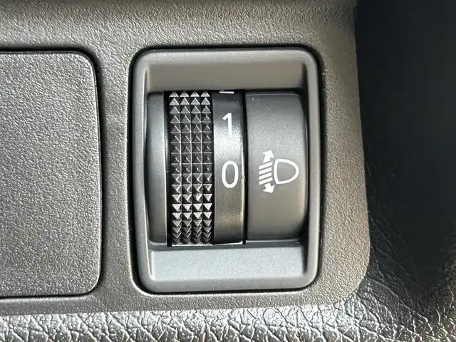 日産 エクストレイル 20Xi 熊本県 2020(令2)年 1.6万km ダイヤモンドブラック 純正オーディオ/・AM/FM/CD/プロパイロット/アラウンドビューモニター/エマージェンシーブレーキ/側方支援/後側方支援/デジタルインナーミラー/全席シートヒーター/パワーバックドア/革巻きステアリング/ステアリングスイッチ/電動パーキングブレーキ/オートホールドブレーキ/革巻きステアリング/ステアリングスイッチ/純正フロアマット/ドアバイザー/電動格納ミラー/ウインカーミラー/純正アルミホイール/スペアキー