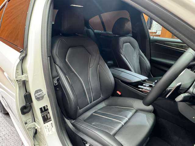 ＢＭＷ ５２３ｄ Mスポーツ 千葉県 2019(令1)年 4.5万km アルピンホワイトⅢ サンルーフ　/ハイラインＰＫＧ　/純正ナビ　/３６０°カメラ　/ＡＣＣ　/ＨＵＤ　/ｈ／ｋサウンド　/黒革　/シートヒーター　/パワーシート　/ＬＥＤヘッドライト　/オートライト　/パーキングアシスト　/ＥＴＣ　/パドルシフト