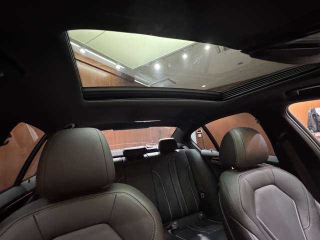 ＢＭＷ ５２３ｄ Mスポーツ 千葉県 2019(令1)年 4.5万km アルピンホワイトⅢ サンルーフ　/ハイラインＰＫＧ　/純正ナビ　/３６０°カメラ　/ＡＣＣ　/ＨＵＤ　/ｈ／ｋサウンド　/黒革　/シートヒーター　/パワーシート　/ＬＥＤヘッドライト　/オートライト　/パーキングアシスト　/ＥＴＣ　/パドルシフト