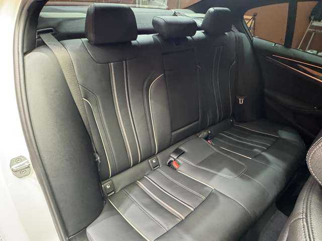 ＢＭＷ ５２３ｄ Mスポーツ 千葉県 2019(令1)年 4.5万km アルピンホワイトⅢ サンルーフ　/ハイラインＰＫＧ　/純正ナビ　/３６０°カメラ　/ＡＣＣ　/ＨＵＤ　/ｈ／ｋサウンド　/黒革　/シートヒーター　/パワーシート　/ＬＥＤヘッドライト　/オートライト　/パーキングアシスト　/ＥＴＣ　/パドルシフト