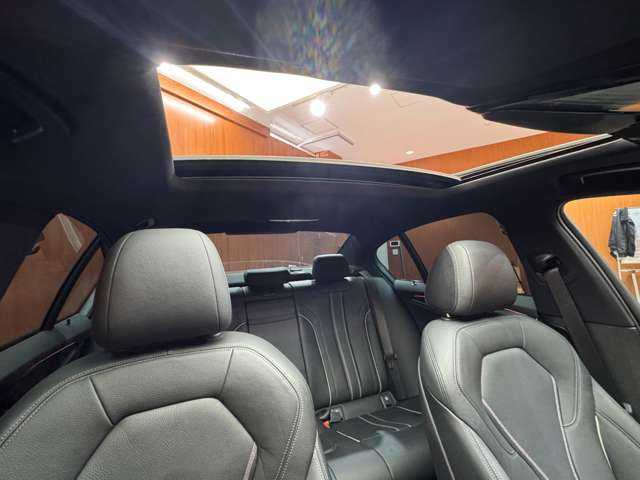 ＢＭＷ ５２３ｄ Mスポーツ 千葉県 2019(令1)年 4.5万km アルピンホワイトⅢ サンルーフ　/ハイラインＰＫＧ　/純正ナビ　/３６０°カメラ　/ＡＣＣ　/ＨＵＤ　/ｈ／ｋサウンド　/黒革　/シートヒーター　/パワーシート　/ＬＥＤヘッドライト　/オートライト　/パーキングアシスト　/ＥＴＣ　/パドルシフト