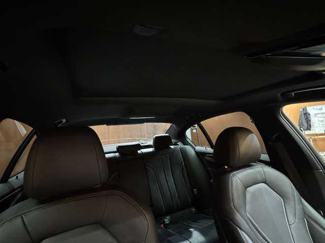 ＢＭＷ ５２３ｄ Mスポーツ 千葉県 2019(令1)年 4.5万km アルピンホワイトⅢ サンルーフ　/ハイラインＰＫＧ　/純正ナビ　/３６０°カメラ　/ＡＣＣ　/ＨＵＤ　/ｈ／ｋサウンド　/黒革　/シートヒーター　/パワーシート　/ＬＥＤヘッドライト　/オートライト　/パーキングアシスト　/ＥＴＣ　/パドルシフト