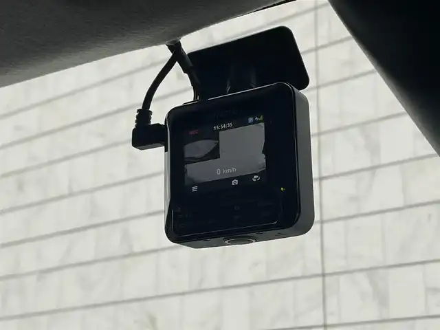 トヨタ ルーミー カスタムG 福岡県 2023(令5)年 0.8万km パールホワイトⅢ 純正7型SDナビ(フルセグＴＶ/ＣＤ/ＤＶＤ/ＢＴ) /トヨタセーフティー /コーナーセンサー/両側パワースライドドア/レーダークルコン /ドライブレコーダー【前後】 /オートホールド /USBポート /純正フロアマット /純正14インチアルミホイール /純正LEDヘッドライト /プッシュスタート /スマートキー