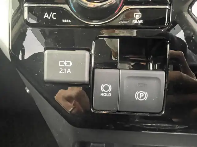 トヨタ ルーミー カスタムG 福岡県 2023(令5)年 0.8万km パールホワイトⅢ 純正7型SDナビ(フルセグＴＶ/ＣＤ/ＤＶＤ/ＢＴ) /トヨタセーフティー /コーナーセンサー/両側パワースライドドア/レーダークルコン /ドライブレコーダー【前後】 /オートホールド /USBポート /純正フロアマット /純正14インチアルミホイール /純正LEDヘッドライト /プッシュスタート /スマートキー