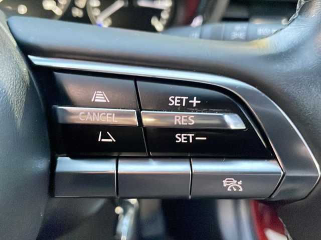 マツダ マツダ３ファストバック 15S ツーリング 岩手県 2019(令1)年 7.9万km ソウルレッドクリスタルM ナビ 全周囲 ヘッドアップディスプレイ ETC フルセグ Bluetooth再生 DVD再生 BSM HDMI レーダークルーズコントロール ドライブレコーダー 純正18インチAW オートLEDライト フォグランプ スマートキー