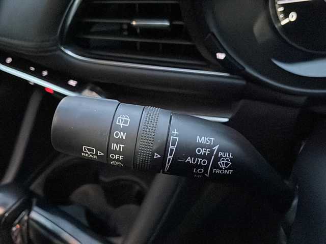 マツダ マツダ３ファストバック 15S ツーリング 岩手県 2019(令1)年 7.9万km ソウルレッドクリスタルM ナビ 全周囲 ヘッドアップディスプレイ ETC フルセグ Bluetooth再生 DVD再生 BSM HDMI レーダークルーズコントロール ドライブレコーダー 純正18インチAW オートLEDライト フォグランプ スマートキー