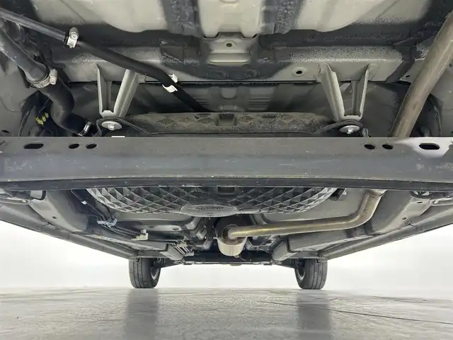 ダイハツ タフト G ターボ 佐賀県 2020(令2)年 2.3万km サンドベージュメタリック 純正7インチディスプレイオーディオ/AM/FM/USB/Bluetooth/Carplay/バックカメラ/衝突被害軽減システム/ガラスルーフ/レーダークルーズコントロール/レーンアシスト/ロードサインアシスト/先行車発信お知らせ機能/クリアランスソナー/オートライト/オートマチックハイビーム/LEDヘッドライト/LEDフォグライト/電子パーキング/ブレーキホールド/横滑り防止装置/ETC/純正前方ドライブレコダー/運転席・助手席シートヒーター/ISOFIX対応シート/純正フロアマット/純正15インチアルミホイール/スマートキー/プッシュスタート