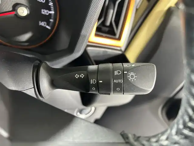 ダイハツ タフト G ターボ 佐賀県 2020(令2)年 2.3万km サンドベージュメタリック 純正7インチディスプレイオーディオ/AM/FM/USB/Bluetooth/Carplay/バックカメラ/衝突被害軽減システム/ガラスルーフ/レーダークルーズコントロール/レーンアシスト/ロードサインアシスト/先行車発信お知らせ機能/クリアランスソナー/オートライト/オートマチックハイビーム/LEDヘッドライト/LEDフォグライト/電子パーキング/ブレーキホールド/横滑り防止装置/ETC/純正前方ドライブレコダー/運転席・助手席シートヒーター/ISOFIX対応シート/純正フロアマット/純正15インチアルミホイール/スマートキー/プッシュスタート