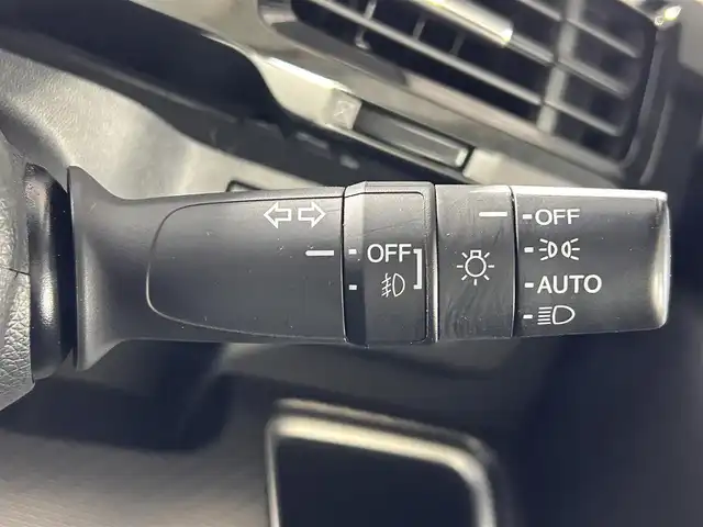 ホンダ ステップワゴン スパーダ ハイブリッド G EX ホンダセンシング 佐賀県 2018(平30)年 3.9万km プレミアムスパークルブラックパール 純正10インチナビ/フルセグTV/CD/DVD/Bluetooth/バックカメラ/衝突被害軽減システム/レーダークルーズコントロール/レーンアシスト/横滑り防止装置/ロードサインアシスト/先行車発進お知らせ機能/オートライト/LEDヘッドライト/フォグライト/ビルトインETC/電子パーキング/ブレーキホールド/両側パワースライドドア/ハーフレザーシート/運転席・助手席シートヒーター/後席サンシェード/シートバックテーブル/ISOFIX対応シート/純正フロアマット/純正16インチアルミホイール